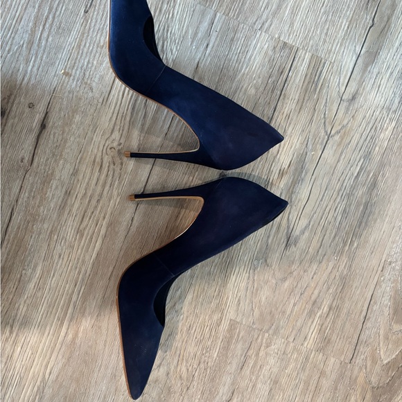 Aldo Navy Stiletto Heels - Picture 3 of 5